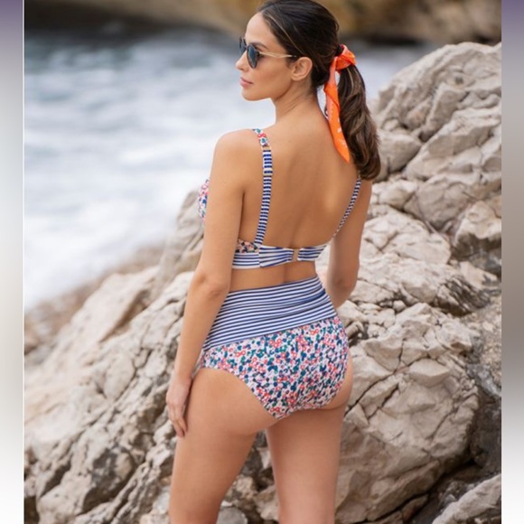 Seraphine maternity bikini set small - Picture 3 of 15